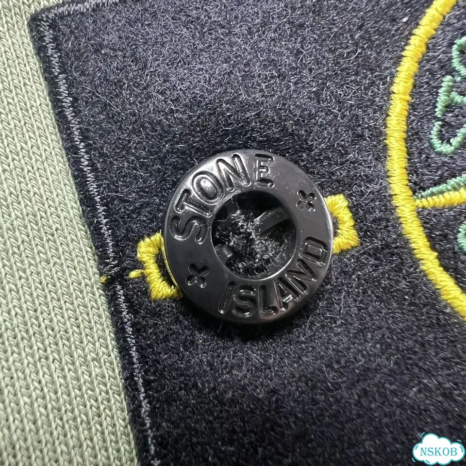 Stone Island bermuda шорты оригинал фото 5