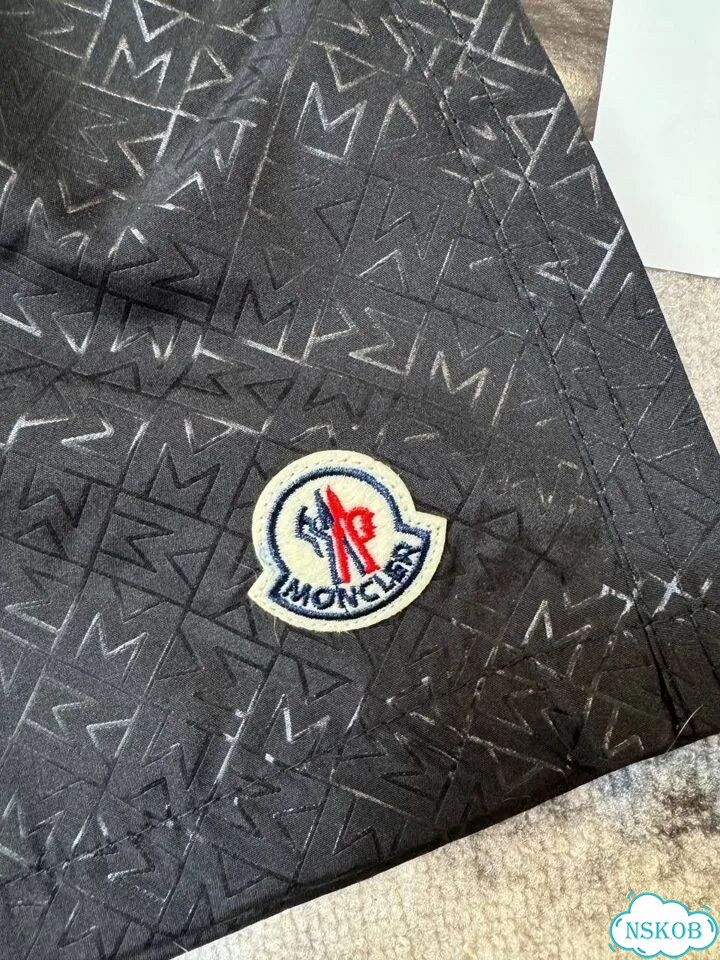 Шорты Moncler фото 3