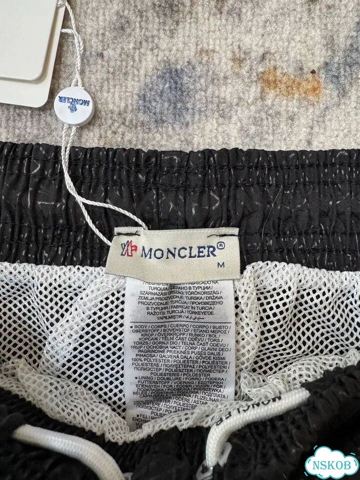 Шорты Moncler фото 6