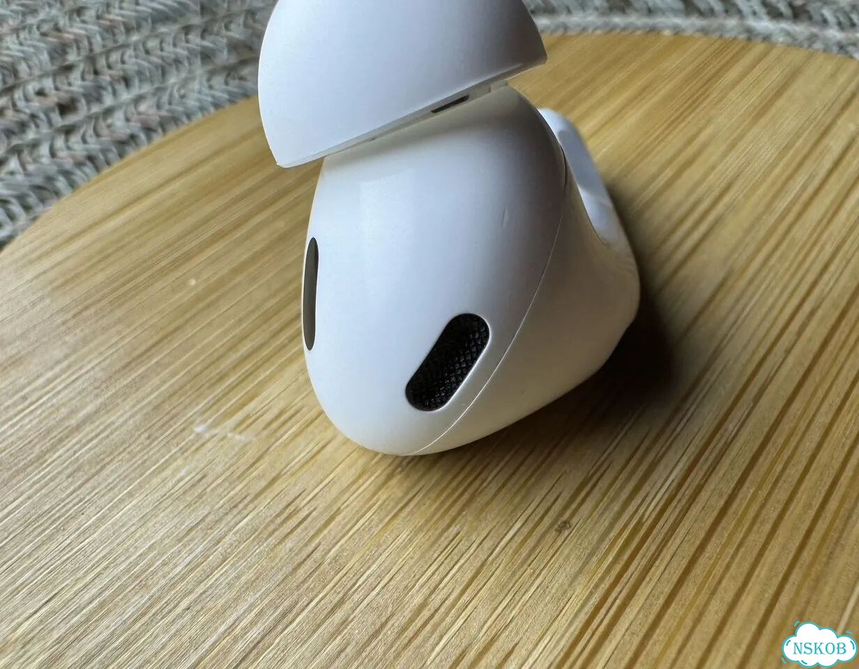 Правый наушник Airpods Pro 2 фото 6