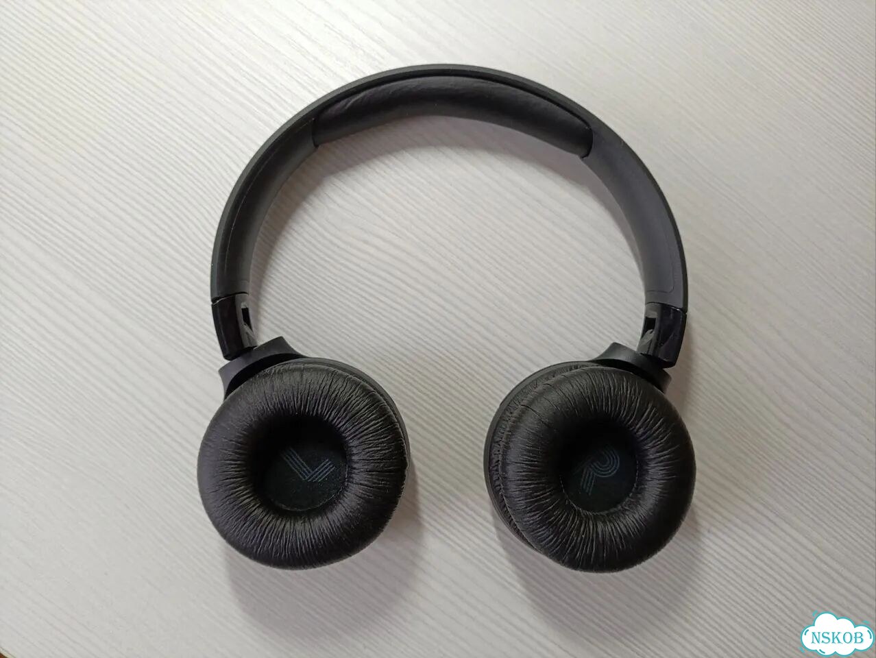 Беспроводные наушники jbl 520bt фото 2