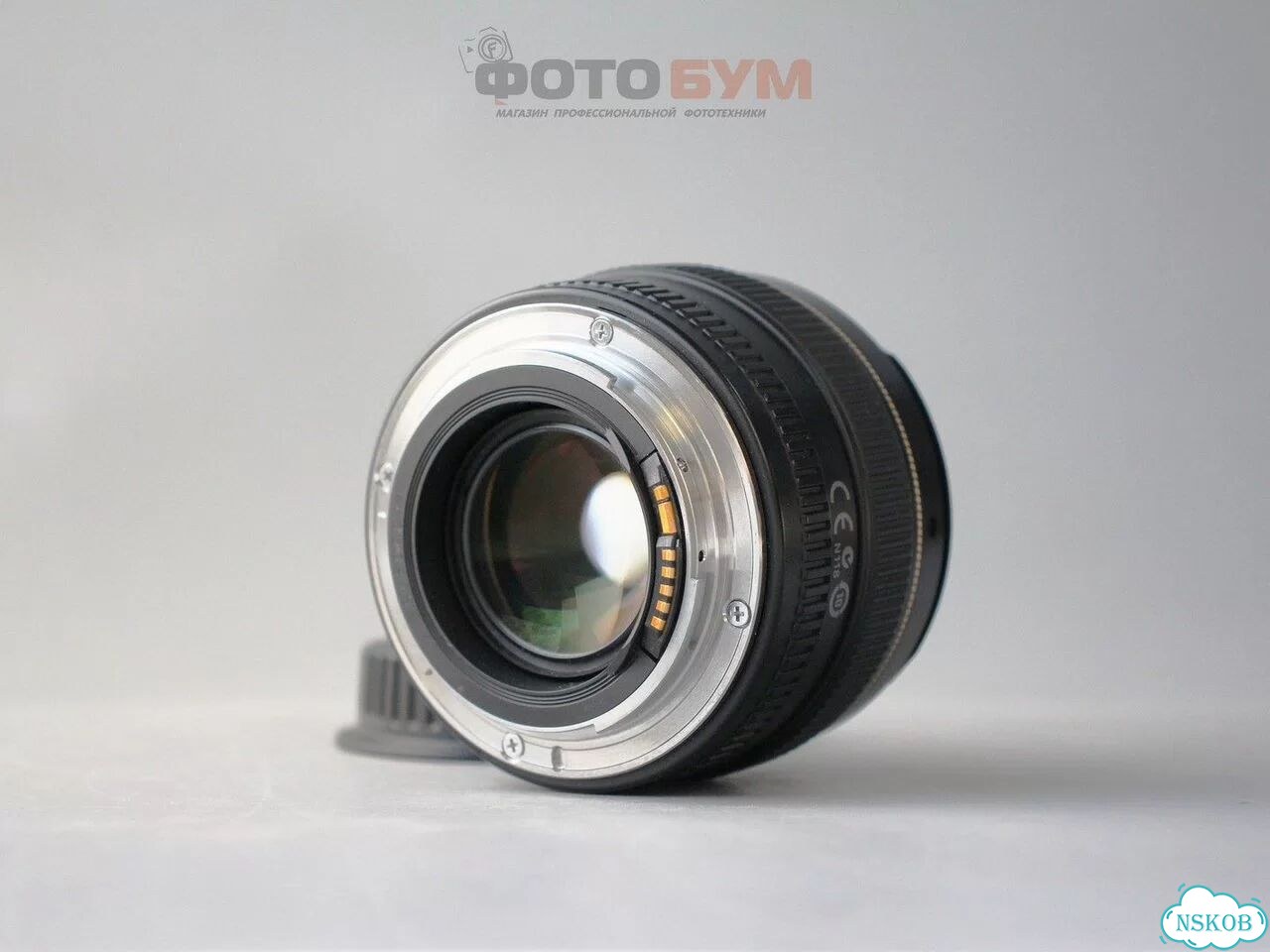 Объектив Canon EF 50mm f1.4 фото 3