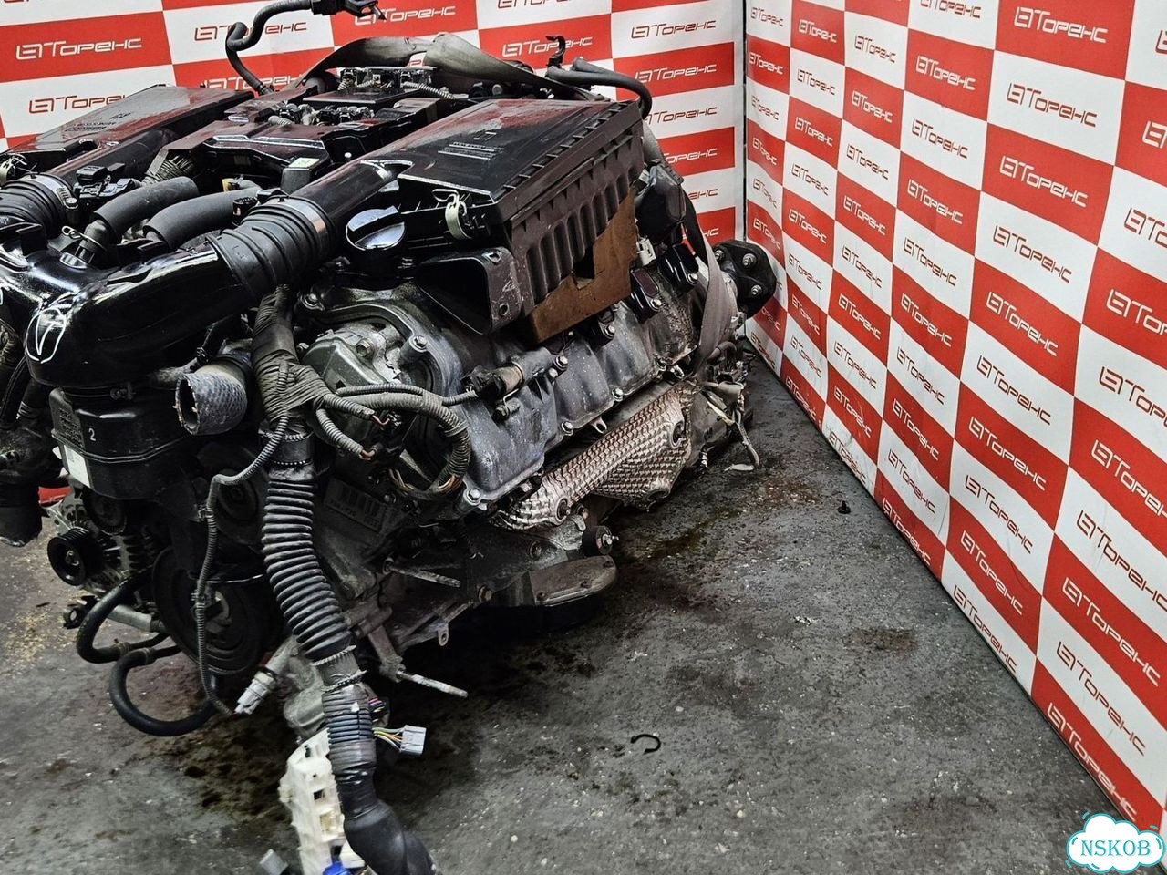 Двигатель 1UR FSE от toyota crown majesta URS206 проверено фото 4