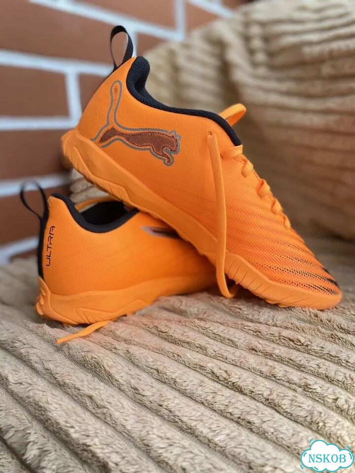 Детские футбольные бутсы puma ultra фото 3