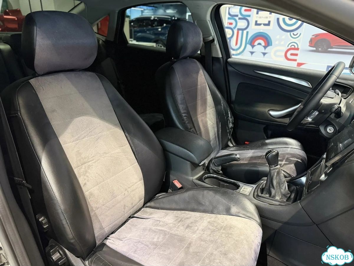 Ford Mondeo 2.0 MT, 2010, 186 179 км фото 20
