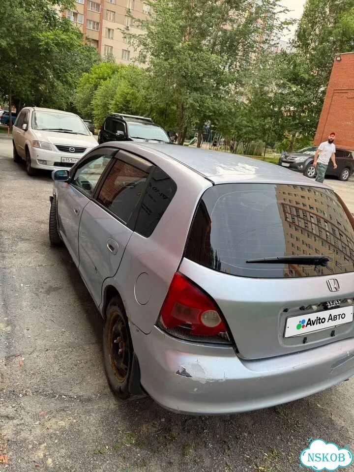 Honda Civic 1.4 AT, 2000, 260 000 км фото 9