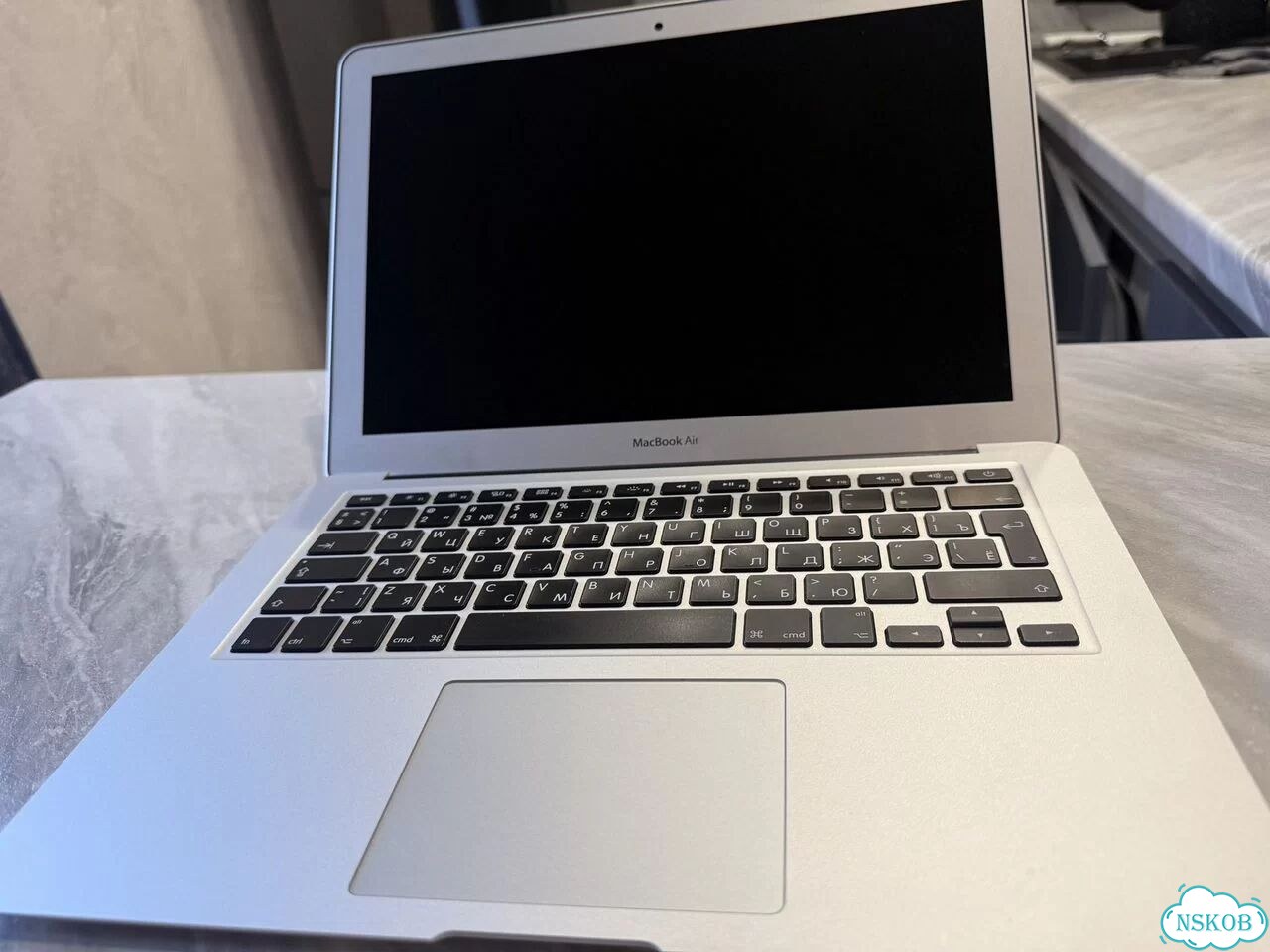 Macbook Air 13 2017 фото 1
