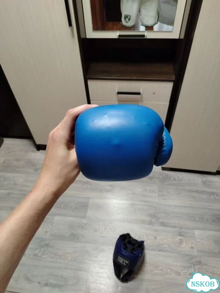 Боксерские перчатки 10 oz clinch и шлем Гренхил фото 7