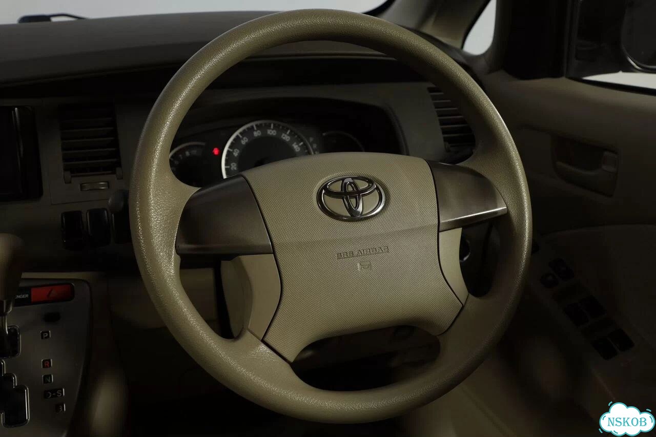 Toyota Isis 1.8 CVT, 2012, 163 500 км фото 11