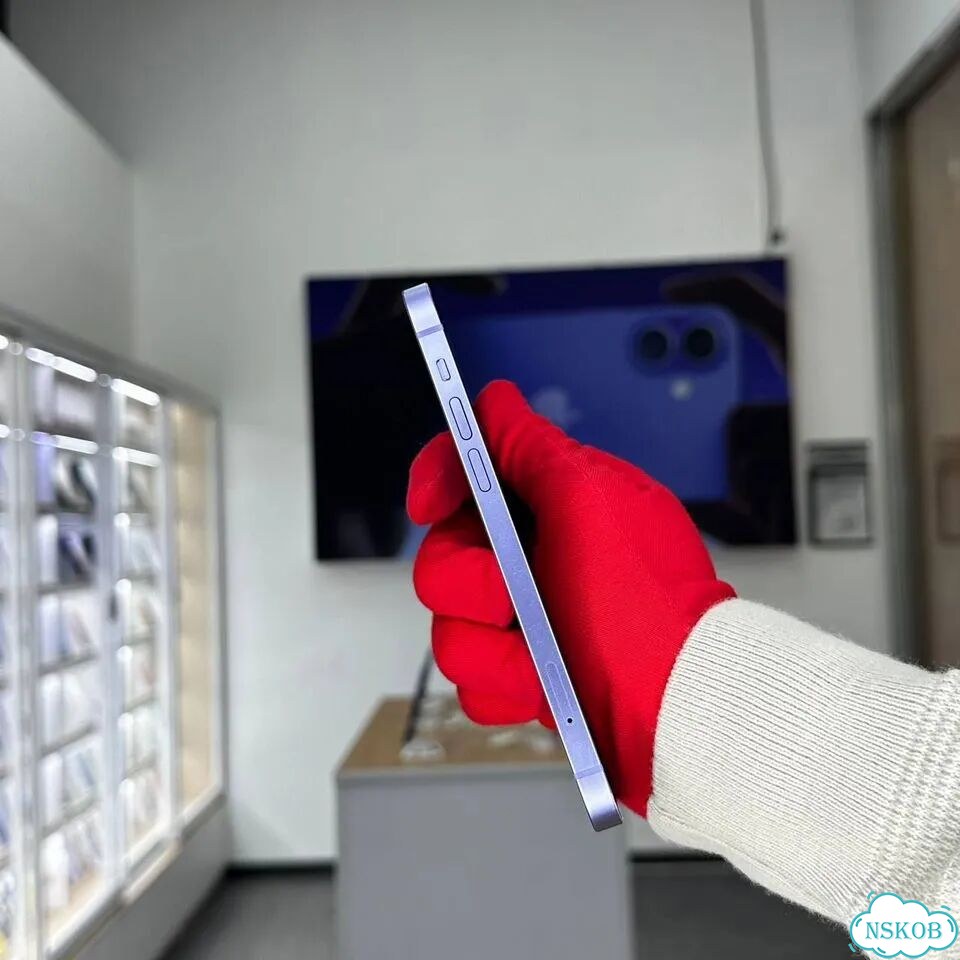 iPhone 12, 128 ГБ фото 4