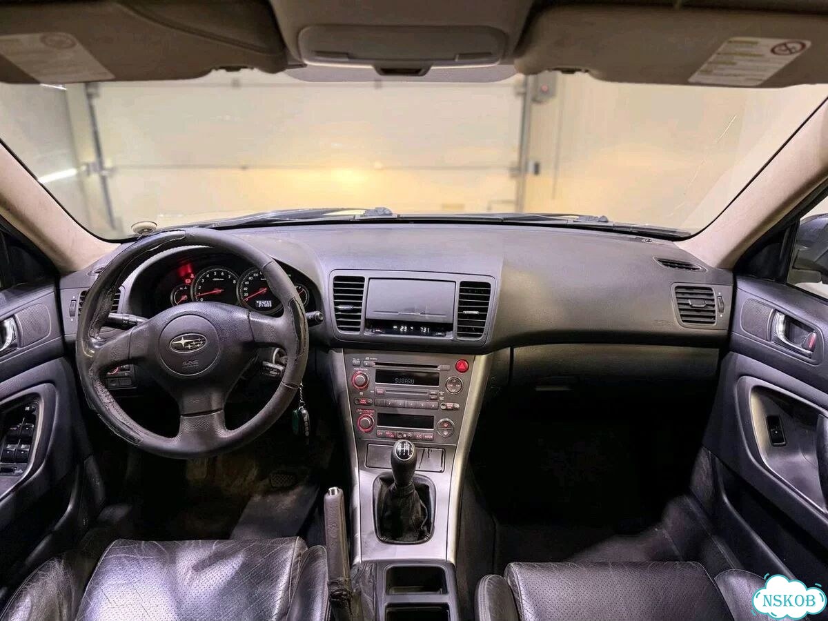 Subaru Legacy 2.0 MT, 2006, 271 009 км фото 18