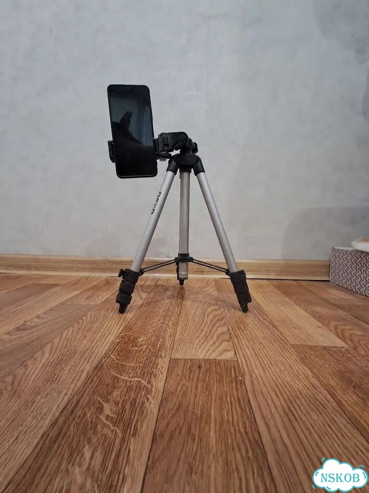 Штатив для телефона фото 4