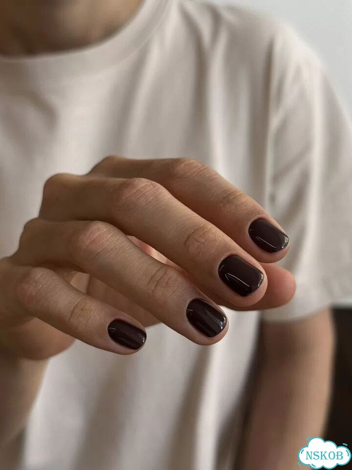 Модель на маникюр фото 2