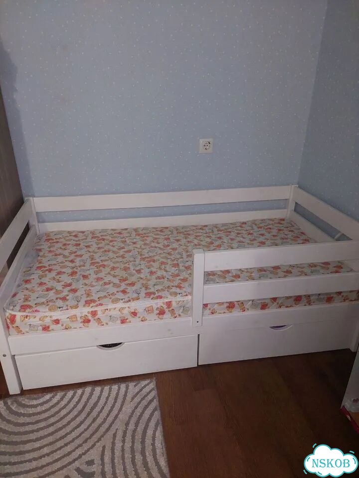 Продам детскую кровать б/у фото 3