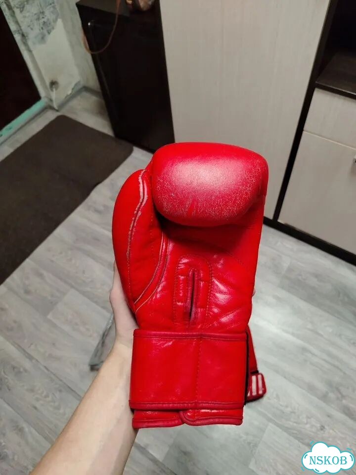 Боксерские перчатки 10 oz adidas и шлем гренхил фото 3