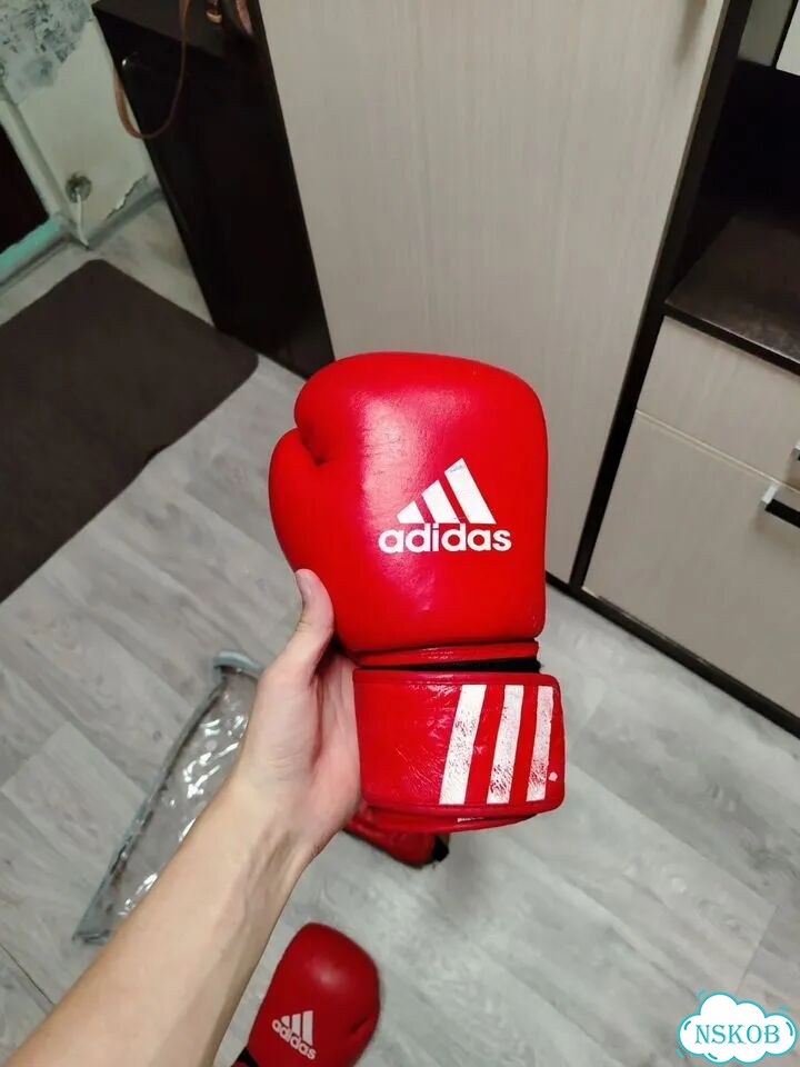 Боксерские перчатки 10 oz adidas и шлем гренхил фото 7
