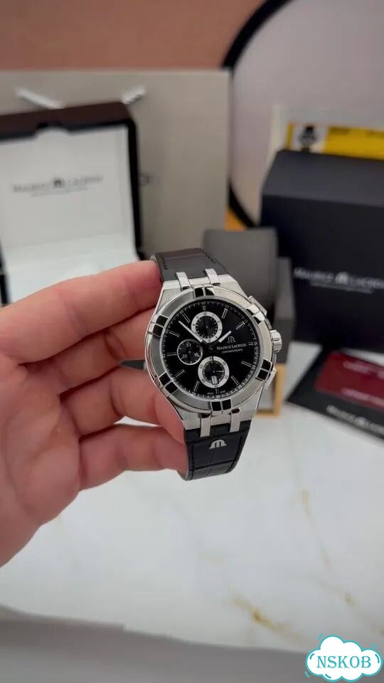 Часы Maurice Lacroix Aikon 44mm фото 1