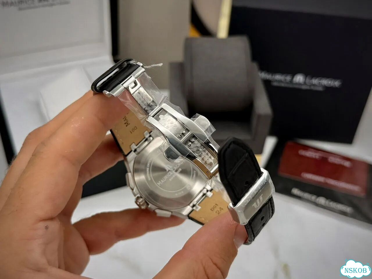 Часы Maurice Lacroix Aikon 44mm фото 9