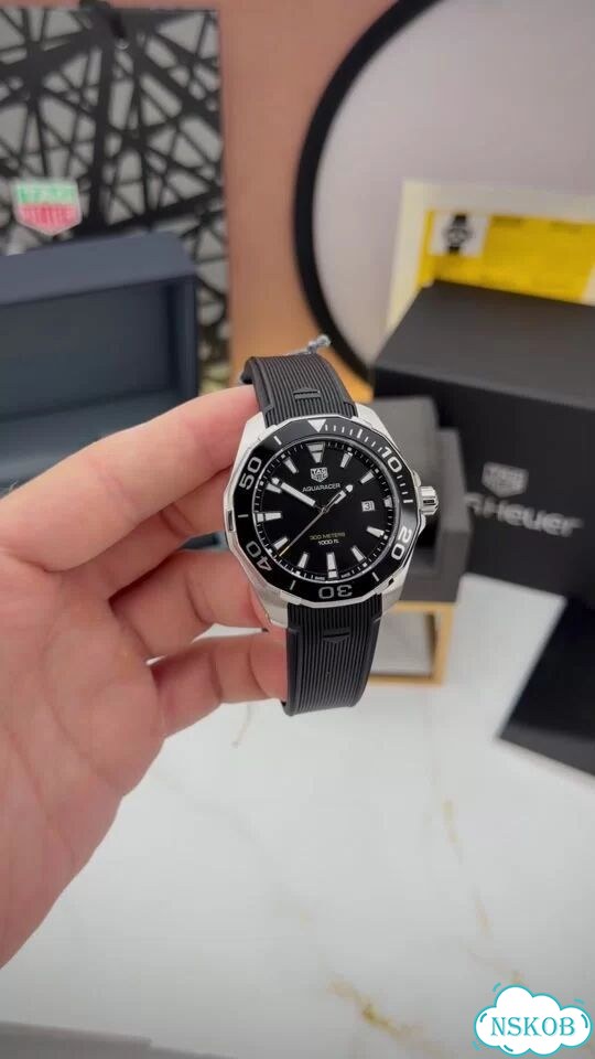 Часы Tag Heuer Aquaracer 43 мм фото 1