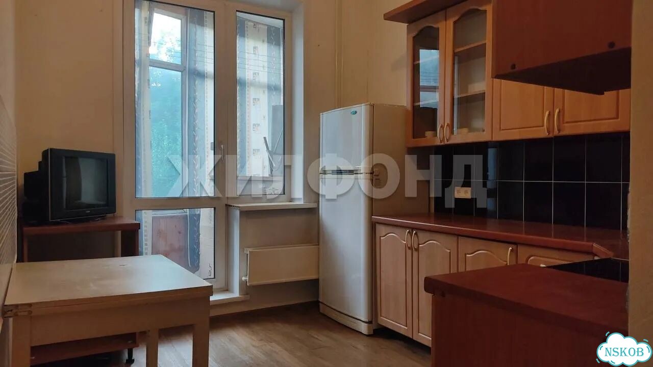 3-к. квартира, 73 м², 2/5 эт. фото 2