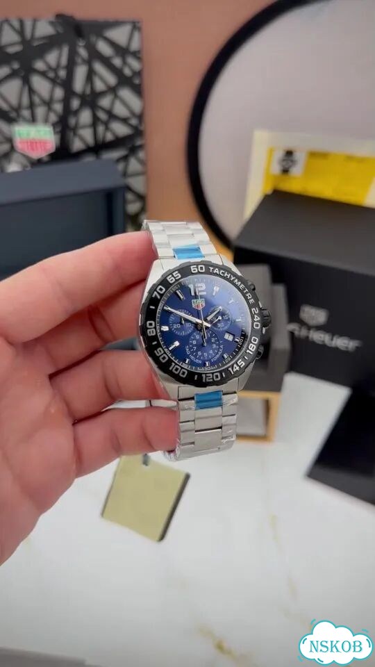 Часы Tag Heuer Formula 1 фото 1