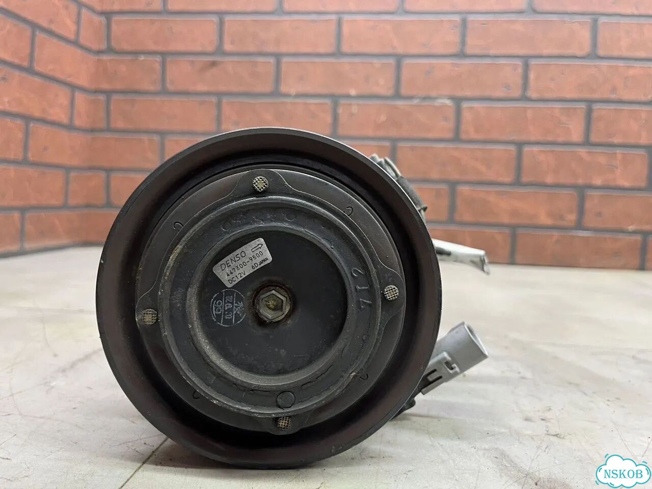 Компрессор кондиционера toyota camry ACV30 2azfe фото 2