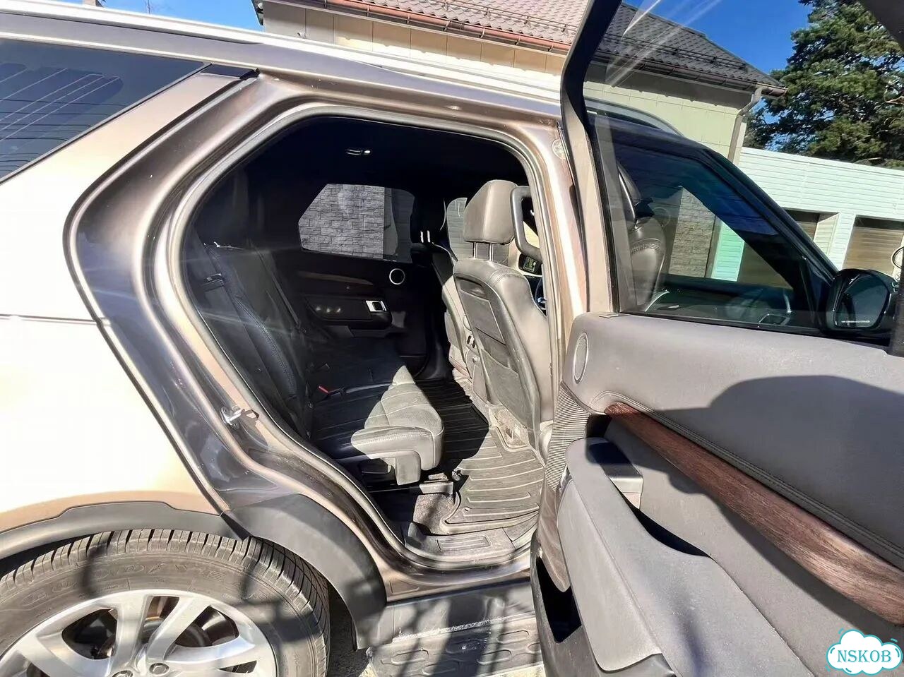 Land Rover Discovery 2.0 AT, 2017, 130 344 км фото 12