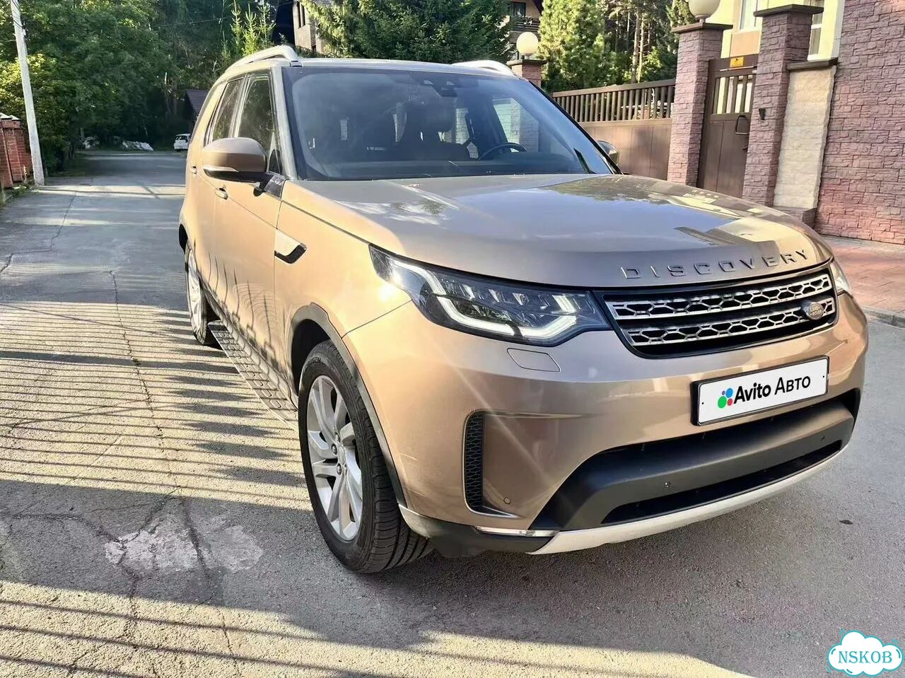 Land Rover Discovery 2.0 AT, 2017, 130 344 км фото 2