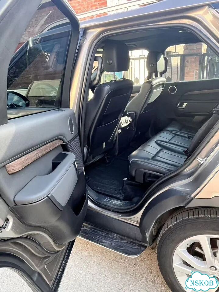 Land Rover Discovery 2.0 AT, 2017, 130 344 км фото 7