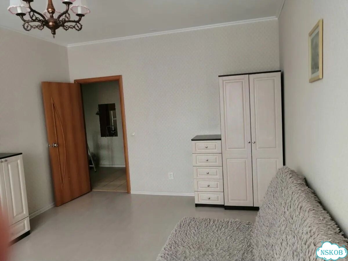 1-к. квартира, 44 м², 6/10 эт. фото 3