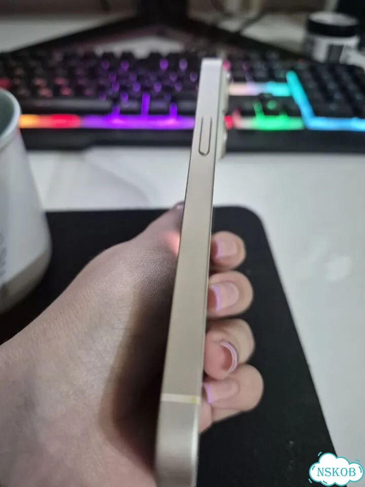 iPhone 14, 256 ГБ, SIM + eSIM фото 3
