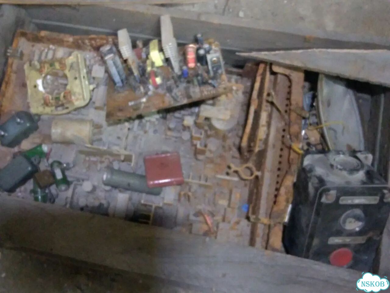 Ящик радиодеталей СССР фото 3