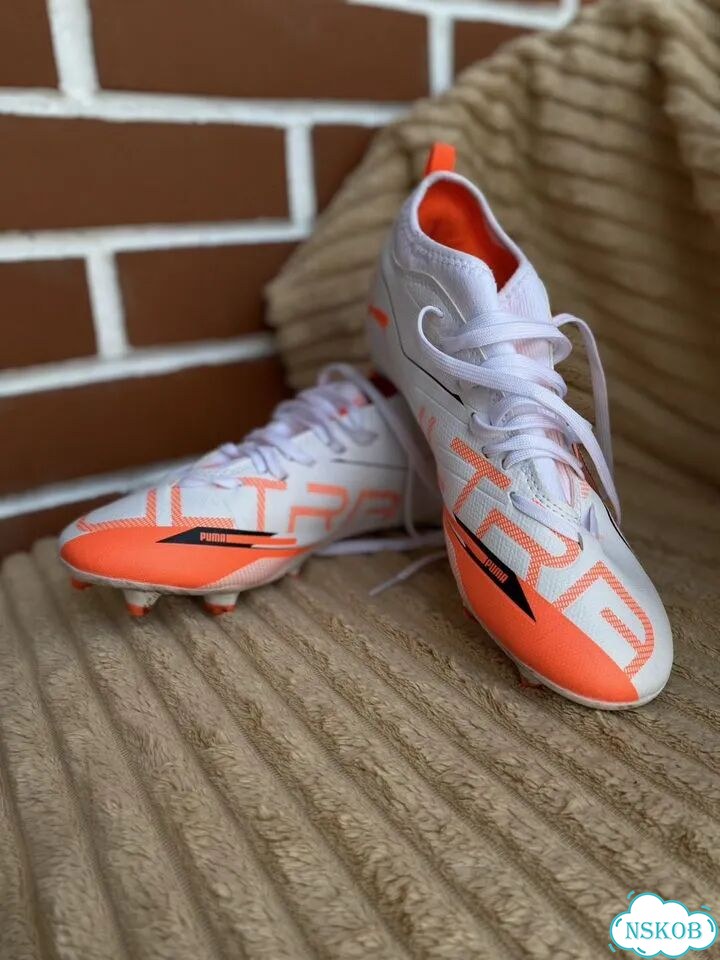 Футбольные бутсы шиповки puma ultra фото 1
