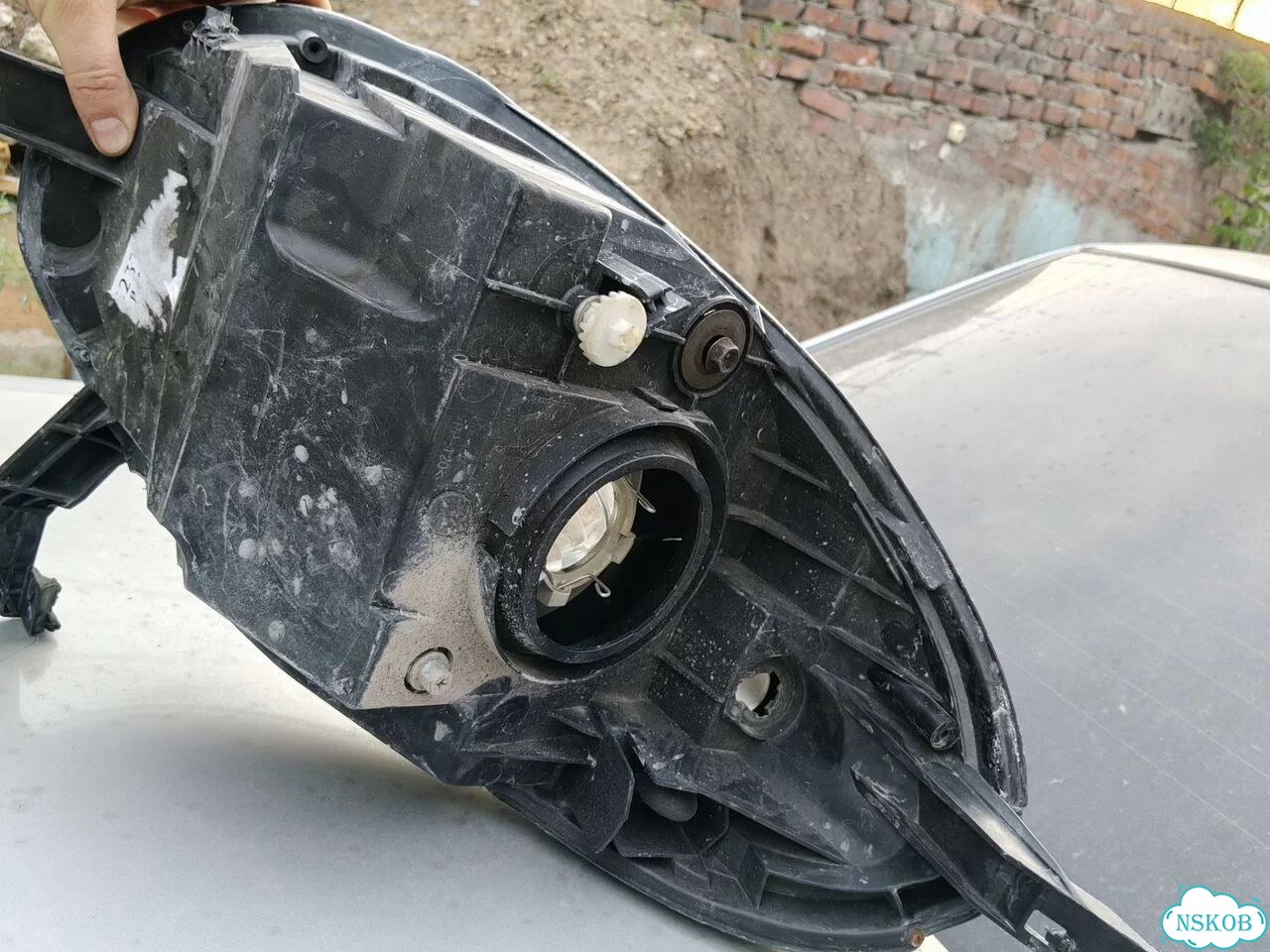 Фары Nissan march AK12 фото 4