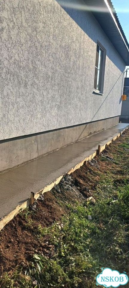 Бетонные работы Заливка площадки Отмостка Дорожки фото 9