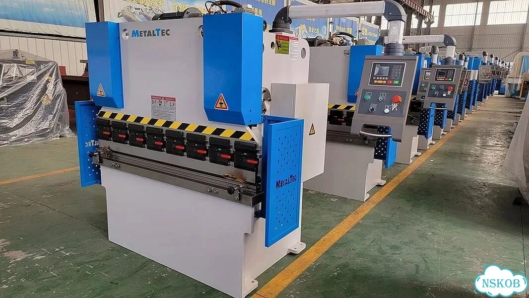 Листогиб MetalTec HBM 40/2500 контроллер E22 фото 2