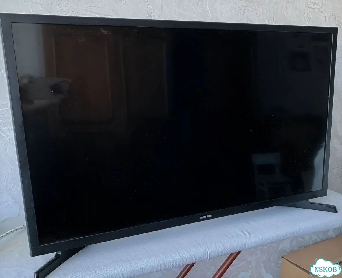 Телевизор бу на запчасти фото 1