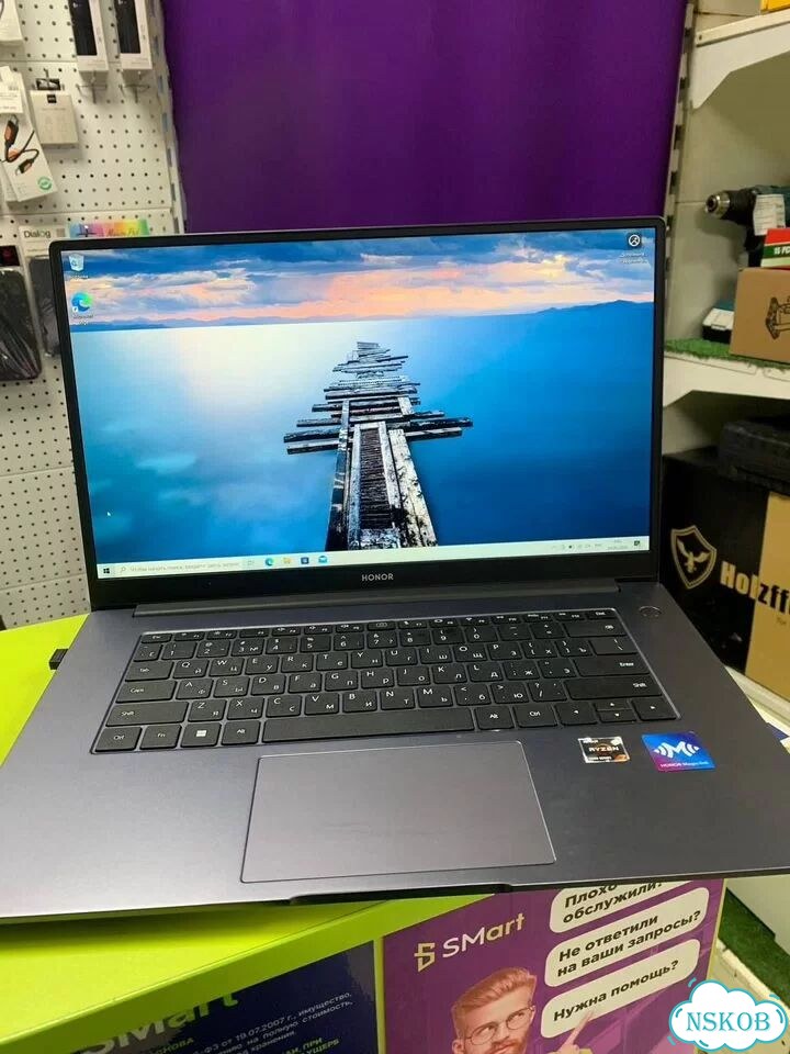 Ноутбук honor MagicBook 15 фото 1