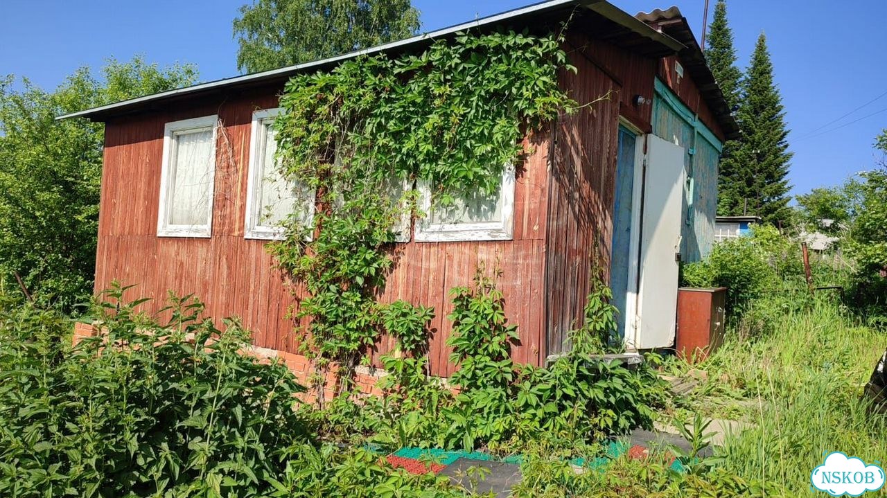 Дача 30 м² на участке 5,5 сот. фото 1