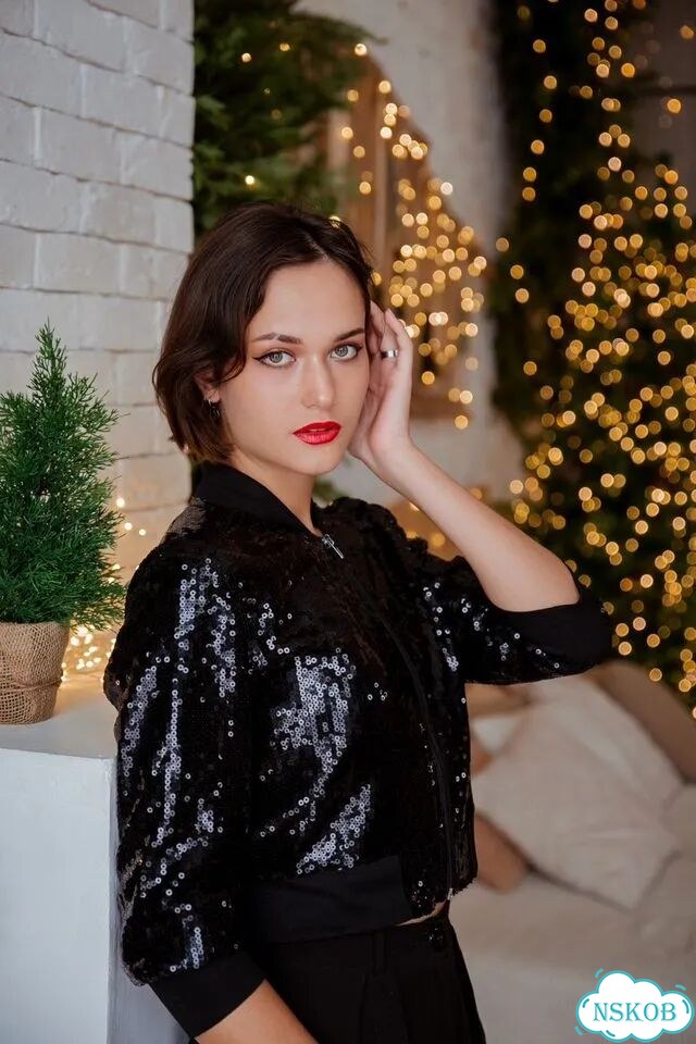 Жакет в пайетках фото 1
