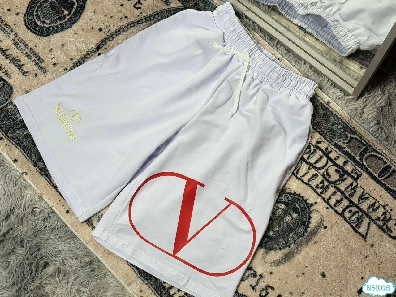 Шорты Valentino 2026 фото 4