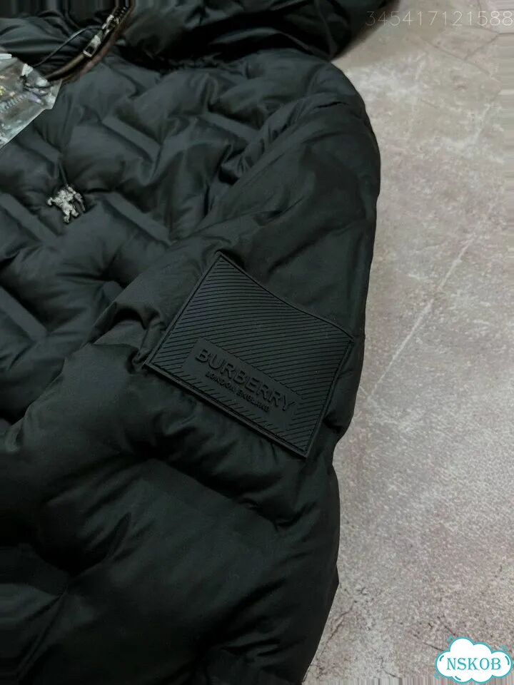 Куртки Burberry фото 5