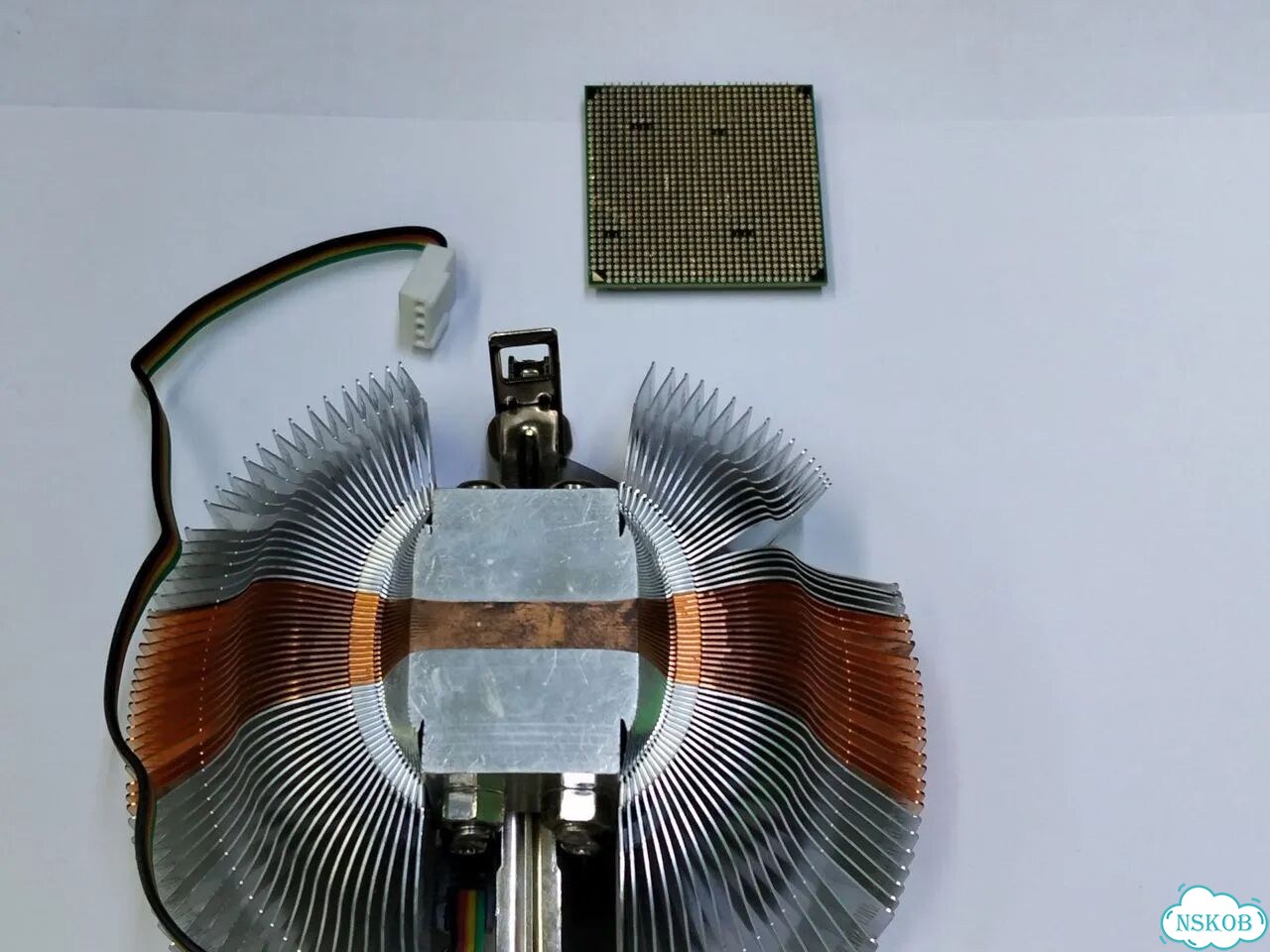 Процессор Intel Pentium 4(бокс с радиатороми) фото 1