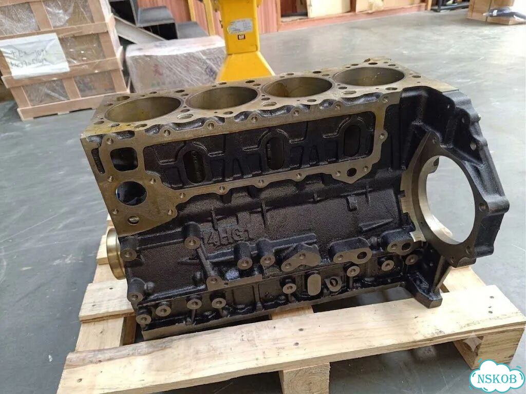 Блок цилиндров Isuzu 4HG1 новый фото 4