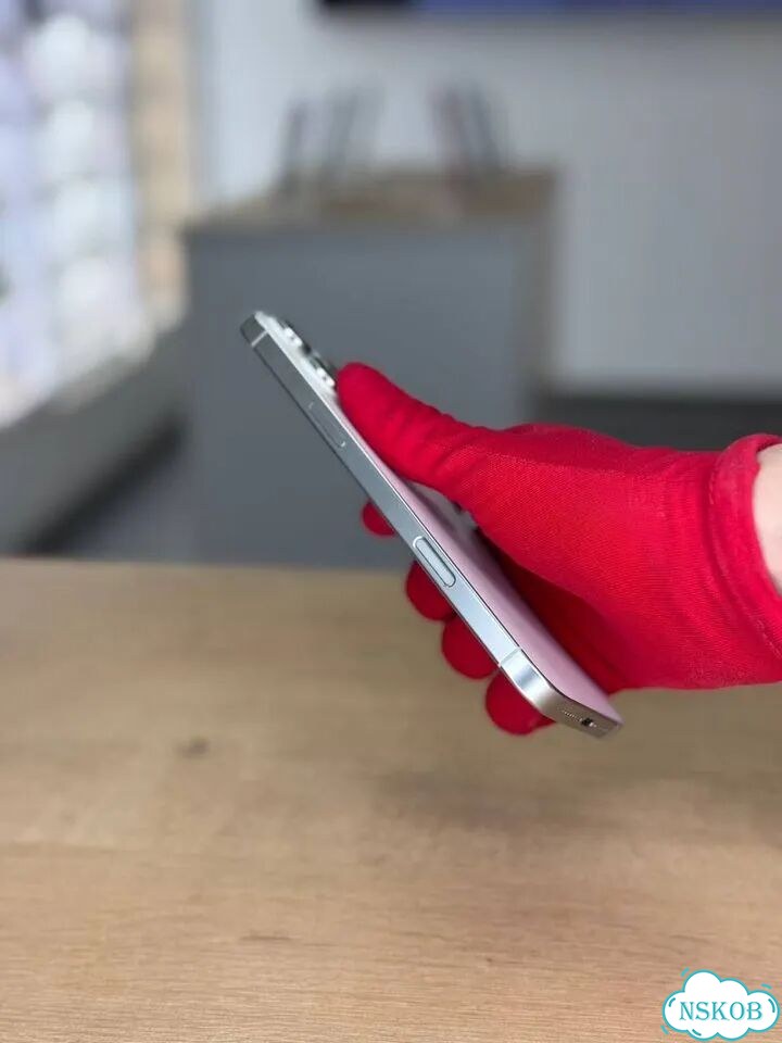 iPhone 16 Pro Max, 512 ГБ фото 3
