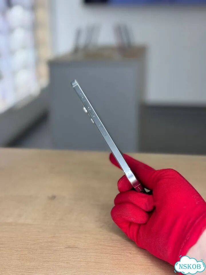 iPhone 16 Pro Max, 512 ГБ фото 4