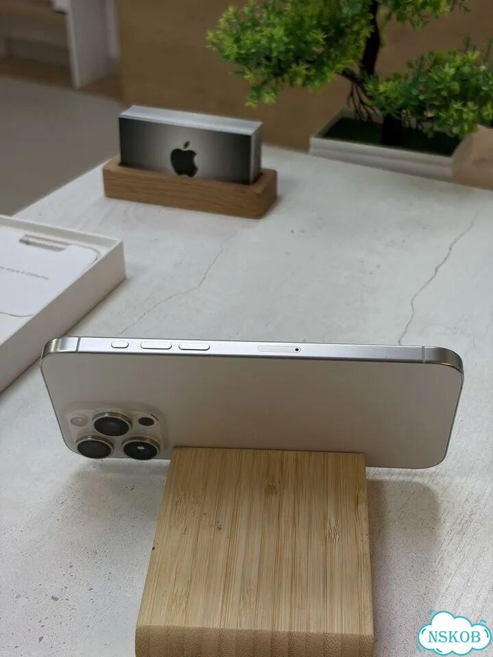 iPhone 15 Pro Max, 256 ГБ, 2 SIM фото 8
