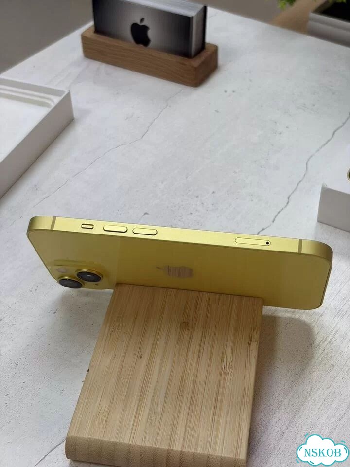 iPhone 14, 128 ГБ, SIM + eSIM фото 8