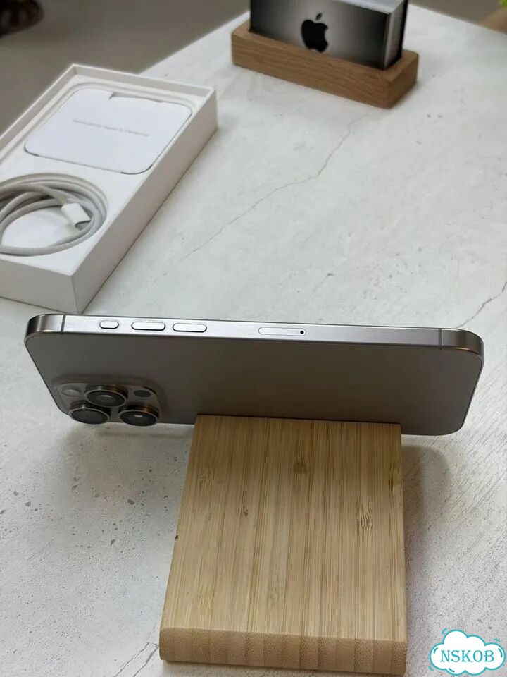 iPhone 15 Pro Max, 512 ГБ, SIM + eSIM фото 8