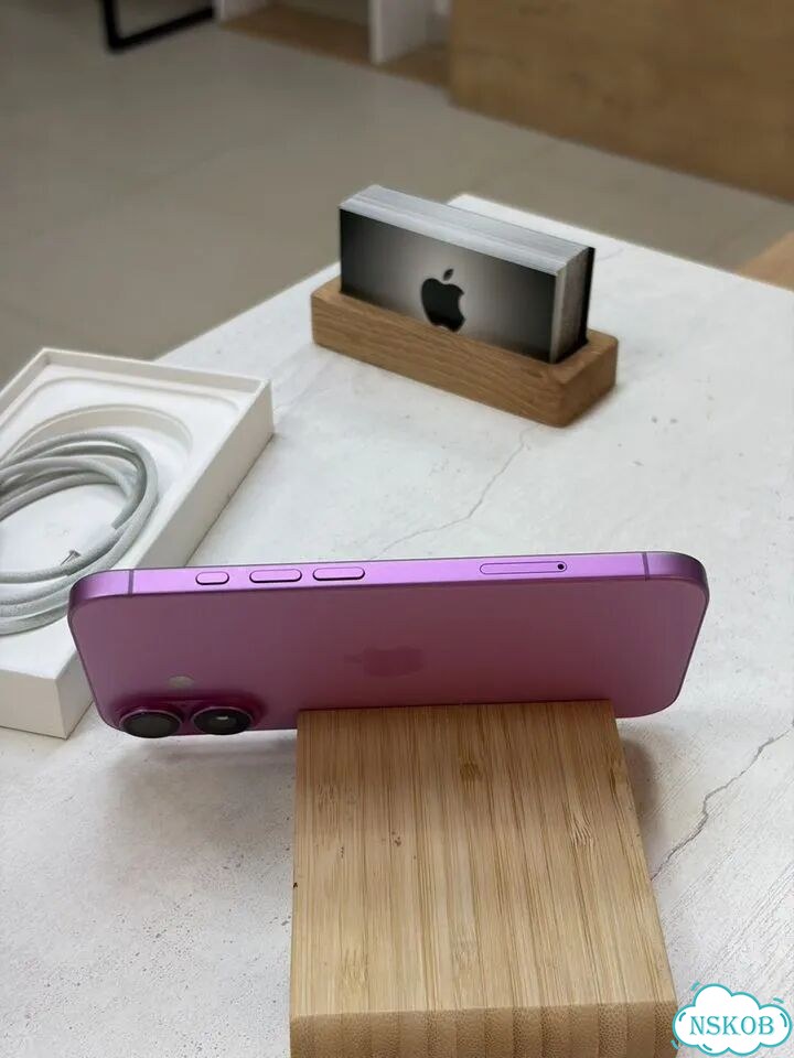 iPhone 16, 256 ГБ, SIM + eSIM фото 8